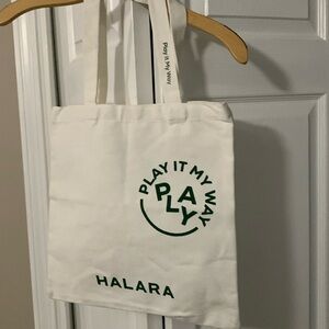 14x15 tote Halara NWOT